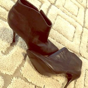 Steve Madden high heel booties